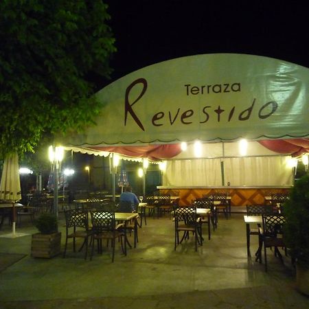 Hotel Restaurante Revestido Escalona المظهر الخارجي الصورة