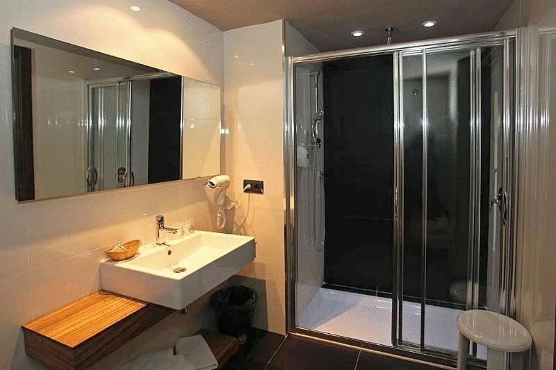 Hotel Restaurante Revestido Escalona المظهر الخارجي الصورة