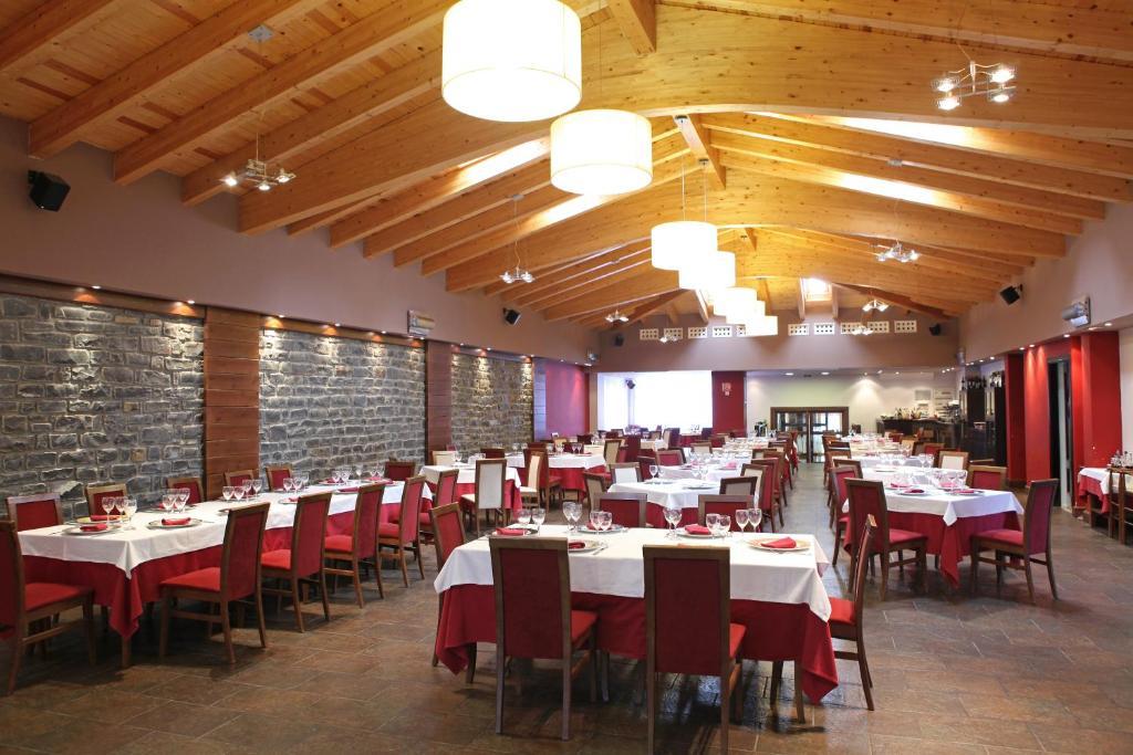 Hotel Restaurante Revestido Escalona المظهر الخارجي الصورة